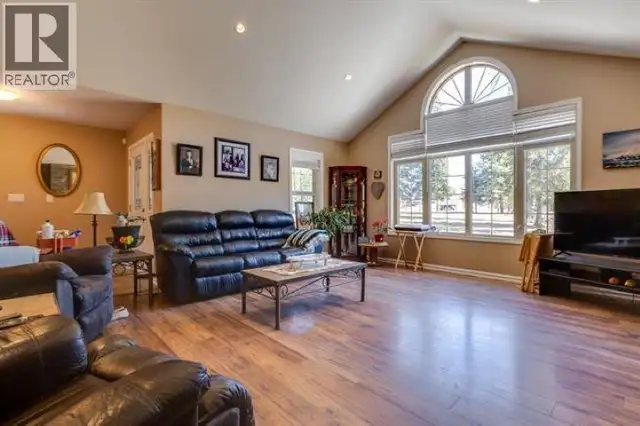 15055 CARIBOO HIGHWAY Prince George, British Columbia in Houses for Sale in Prince George - Image 7