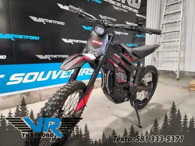 VR Thetford Paiement à partir de $/sem. + TX. 2024 Talaria Sting MX3 (Fourche DNM V2) Rabais VR Thet...