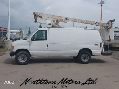2000 Ford Econoline E350 Bucket Van -5.4L V8 -Automatic -A/C -80,742 miles -138" wheel base -Altel b...