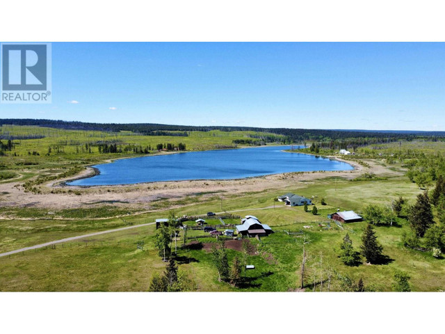 5028 ABEL LAKE ROAD 100 Mile House, British Columbia in Houses for Sale in 100 Mile House - Image 3