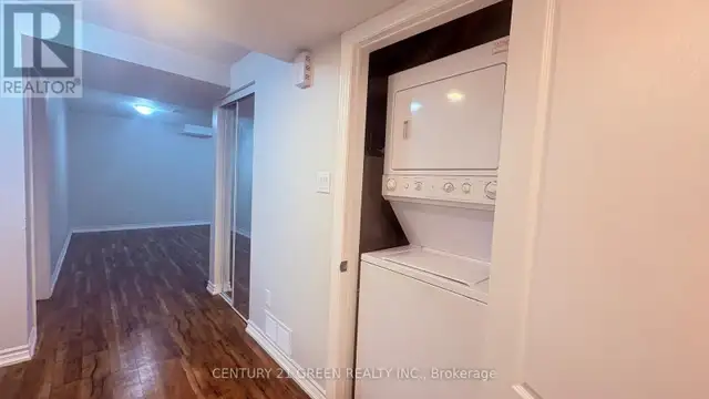 BASEMENT - 44 PRAIRIE CREEK CRESCENT Brampton (Bram West), Ontar in Long Term Rentals in Mississauga / Peel Region - Image 15