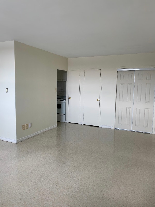 2 Bedroom Apartment - Concordia Apts (Senior Discount Available) 4