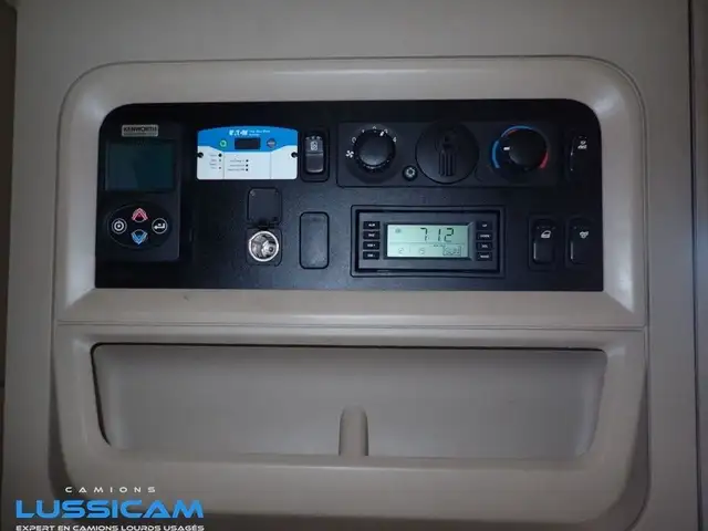 2020 Kenworth T680 in Heavy Equipment in Longueuil / South Shore - Image 28