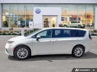 Designed to elevate every family journey, this 2023 Chrysler Pacifica Touring L is the ultimate mini... (image 1)