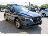 2025 MAZDA CX5 WITH A CLEAN CARFAX AND ONE OWNER! - Heated Seats - Heated Steering Wheel - Apple Car... (image 1)