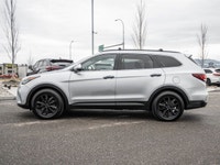 AWD - Keyless Ignition - 7 Passengers / 3rd Row - Heated Steering Wheel - Power Liftgate Designed wi... (image 5)