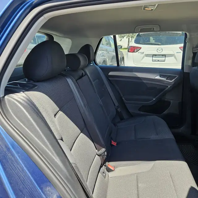 2016 Volkswagen Golf TSI SE in Cars & Trucks in St. Catharines - Image 8