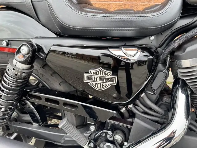 2018 Harley-Davidson Roadster **1200cc** **PERFORMANCE SPORTSTER in Street, Cruisers & Choppers in Markham / York Region - Image 14