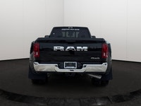 Cloth 40/20/40 Bench Seat, 12.0 Touchscreen Display, Apple Carplay, Google Android Auto, Mopar Spray... (image 4)
