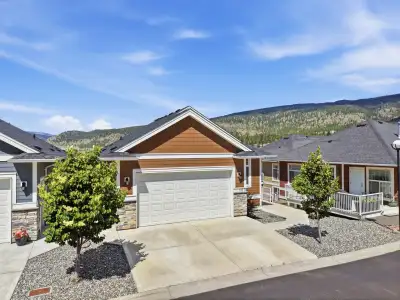 GREAT PRICE for a detached stand-alone home only 9 years old in one of the best areas of Merritt. PR...