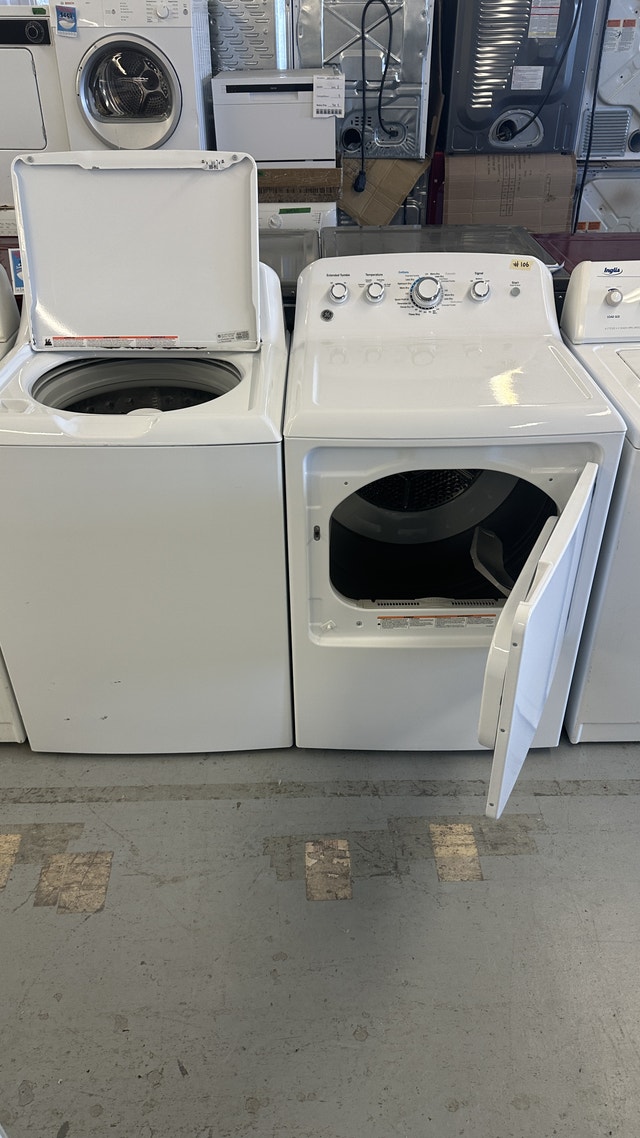 9106 Laveuse Sécheuse GE blanche top load washer dryer white