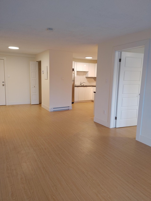 RENOVATED 2 BEDROOM UNIT!! IN SUITE LAUNDRY! Long Term Rentals