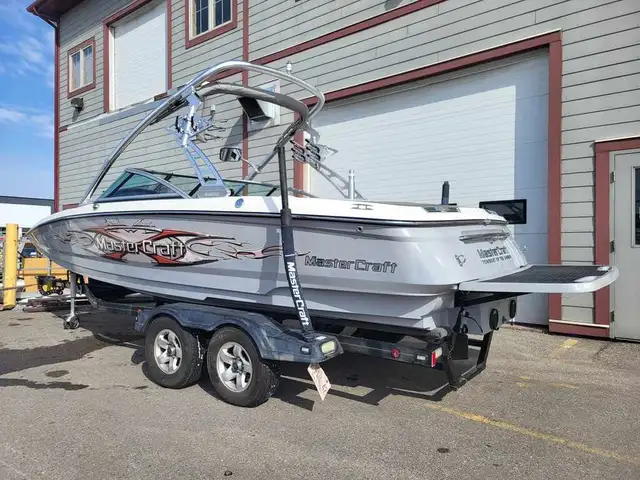 2006 Mastercraft XSTAR FINANCING AVAILABLE in Powerboats & Motorboats in Kelowna - Image 23