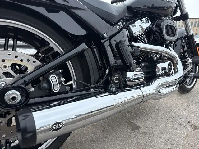 2020 Harley-Davidson Breakout ~ BREAKOUT ~ 114CI ~ S&S EXHAUST ~ in Street, Cruisers & Choppers in City of Toronto - Image 13