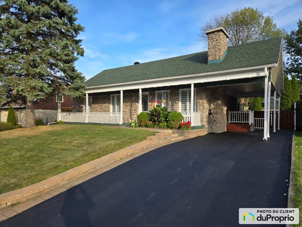 $412,000 - Bungalow for sale in Levis — photo 1