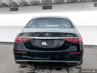 Experience the epitome of luxury and performance with this meticulously maintained 2022 Mercedes-Ben... (image 3)