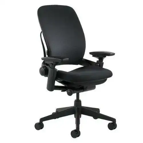Refurbished Steelcase Leap V2 Office Chair in Chairs & Recliners in City of Toronto - Image 2