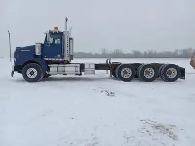 560HP DD16, 18 SPD STANDARD, 24.5" TIRES, ALUMINUM WHEELS, 6X6 DIFF LOCKS, 4:30 GEAR RATIO, 20,000 L...