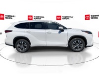Thornhill Toyota Proudly Presents This White 2021 Toyota Highlander with XLE AWD Package, Featuring:... (image 9)