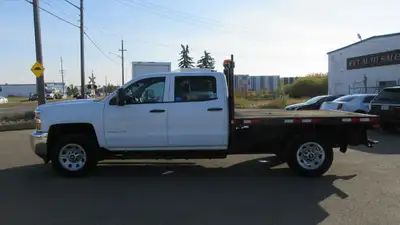 NEW ARRIVAL... AMVIC LICENSED DEALERSHIP.. 2015 CHEVY 3500 HD Crew Cab Flat Deck Truck - Crew Cab wi...