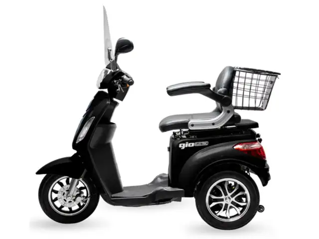 2026 Gio REGAL PR MOBILITY SCOOTER in Street, Cruisers & Choppers in Calgary - Image 15
