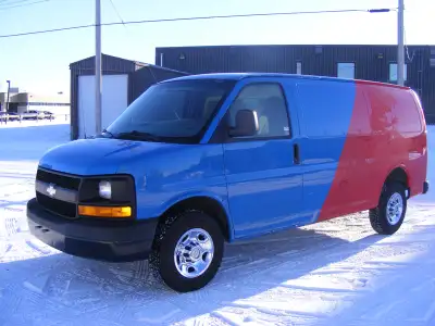 2007 CHEVROLET EXPRESS 2500 VAN/AUTO/AIR/TILT/CRUISE/4.8 LITRE/WELL MAINTAINED -X COMPANY VAN LOTS O...