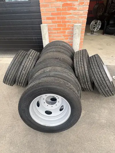 MINT TAKE OFF WHEELS OFF 2025 FORD F450/F550 PRICE - $600.00/EACH For the rim and tire assymbled TIR...