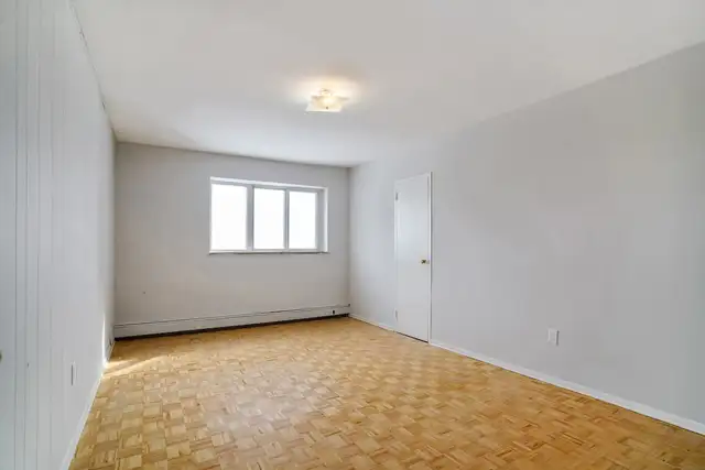 Mona Lisa Apartments - 2 Bedroom available at 191 Nonquon Road,  in Long Term Rentals in Oshawa / Durham Region - Image 8