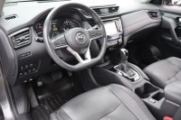 CLEAN CARFAX ACCIDENT FREE WELL MAINTAINED AWD Experience The Perfect Blend of Style And Performance... (image 8)