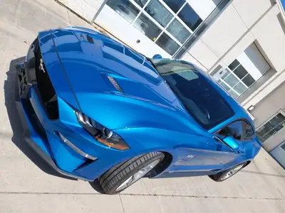 2019 FORD MUSTANG GT We are offering a stunning 2019 Mustang GT with approximately 10,000 original k...