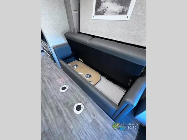 2024 Thor Motor Coach Gemini AWD 23TE Brand new ! Save Huge ! in RVs & Motorhomes in Moncton - Image 43