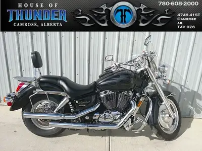 2004 Honda Sabre With its distinctive street-rod styling, class-leading performance and ergonomics t...