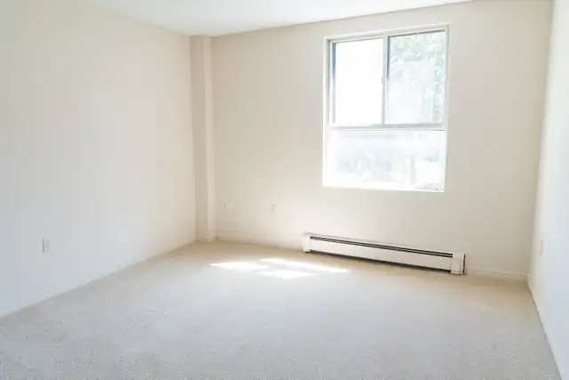Windermere Place - Syracuse Apartment for Rent in Long Term Rentals in London - Image 18