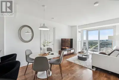 Welcome to this stunning 2-bed, 2-bath unit in the prestigious Meridian Condos by Tridel. This beaut...