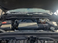 Engine: 8 Cylinder Engine 5.3L/325CI L/100Km City: 15.3 L/100Km Hwy: 11.0 Safety Equipment Airbags,... (image 9)