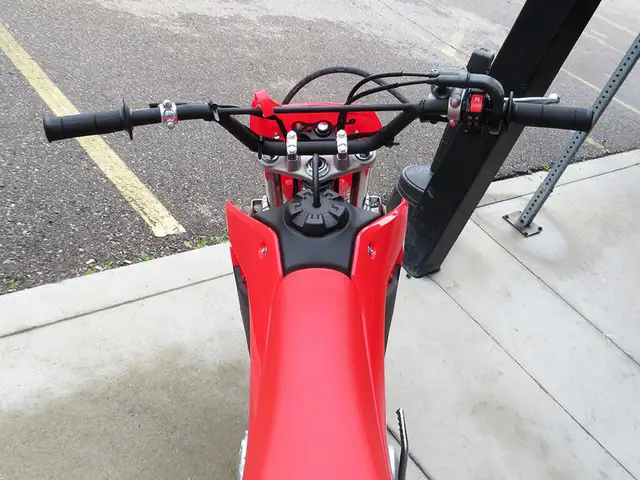 2026 Honda CRF125F Big Wheel in Dirt Bikes & Motocross in Cambridge - Image 7