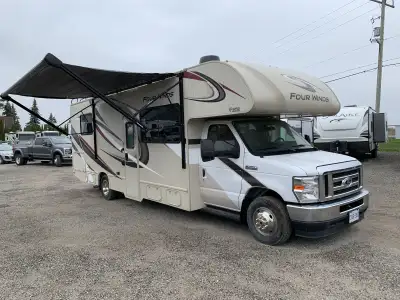 Key Features & Specs: • Model: Thor Motor Coach Four Winds 28Z • Condition: Used – Excellent Conditi...