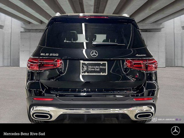 2025 Mercedes-Benz GLB 250 4MATIC dans Autos et camions  à Longueuil/Rive Sud - Image 4