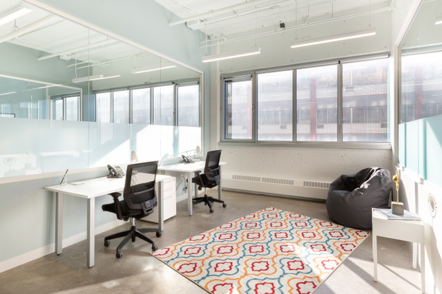 Professional office space in Spaces Mile End dans Espaces commerciaux et bureaux à louer  à Ville de Montréal - Image 2
