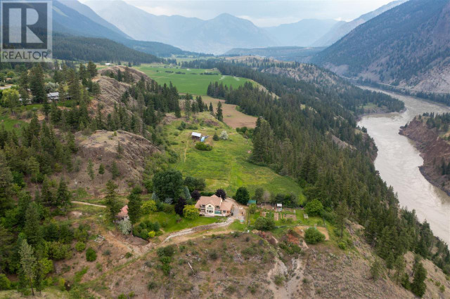 9100 TEXAS CREEK RD Lillooet, British Columbia in Houses for Sale in Whistler - Image 2