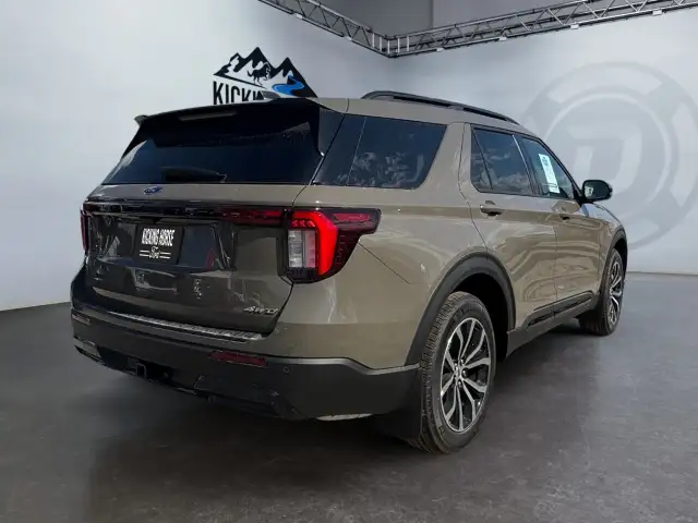 2026 Ford Explorer544786178429440005