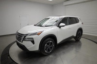 EVEREST WHITE PEARL TRICOAT, PANORAMIC ROOF, NAVIGATION SYSTEM, HEATED FRONT SEATS, ALL WHEEL DRIVE,... (image 2)