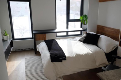 Superbe studio luxueux clé en main, situé au 3e étage dune construction récente, entièrement meublé...