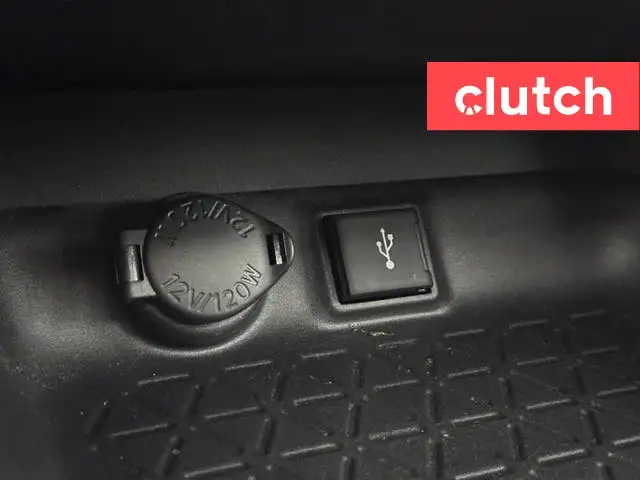 2022 Toyota RAV4 XLE in Cars & Trucks in Bedford - Image 35