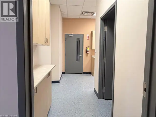 5205 HARVESTER Road Unit# 4 Burlington, Ontario in Commercial & Office Space for Rent in Oakville / Halton Region - Image 19