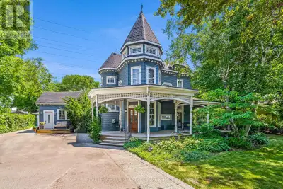 Welcome to an extraordinary waterfront property on prestigious Beach Boulevard in Hamilton! With 104...