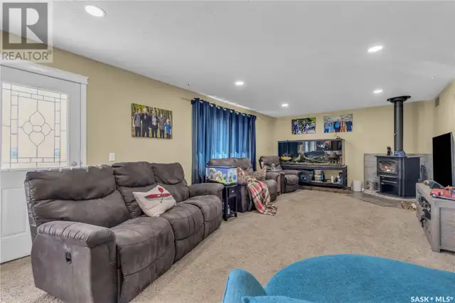 103 2ND AVENUE S Goodsoil, Saskatchewan in Houses for Sale in Meadow Lake - Image 11