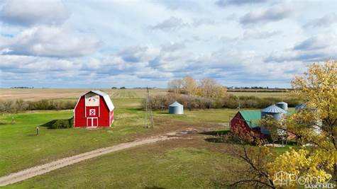 159 Bonnie View Church Way in Houses for Sale in Moose Jaw - Image 2