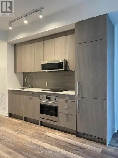 218 - 250 LAWRENCE AVENUE W Toronto (Lawrence Park North), Ontar