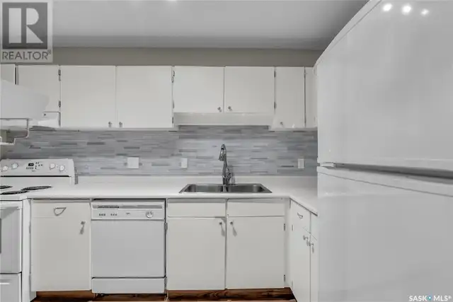 B4 365 Kingsmere BOULEVARD Saskatoon, Saskatchewan62864389551745124
